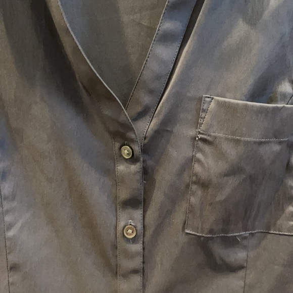 R:  EXPRESS Shirt Women Medium Elite Stretch Button Down Blue Shirt - Picture 2 of 7